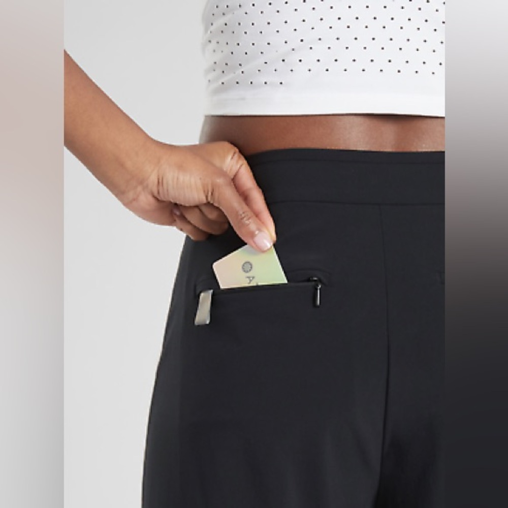 Athleta Luxe Gramercy Track Trousers in Black & White, size 10 - Picture 11 of 15